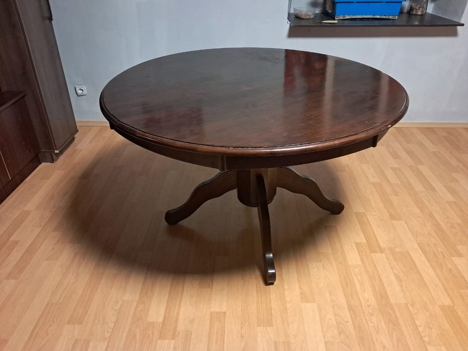 Обеденный стол продам