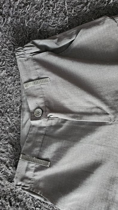 Продам джоггеры , чёрные.