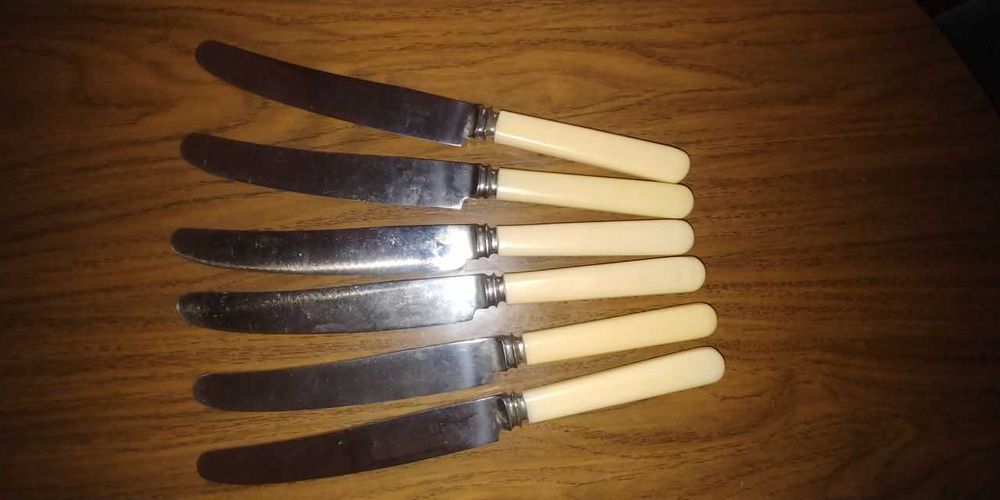 Ножи + вилки комплект. Новые .