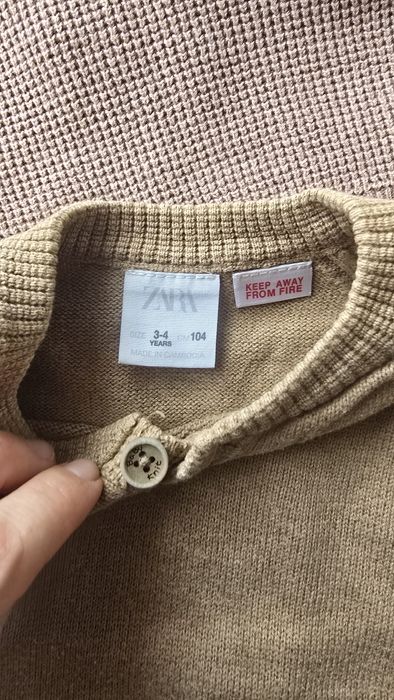 3-4год 104см пуловери Zara и жилетка Zara и Timberland
