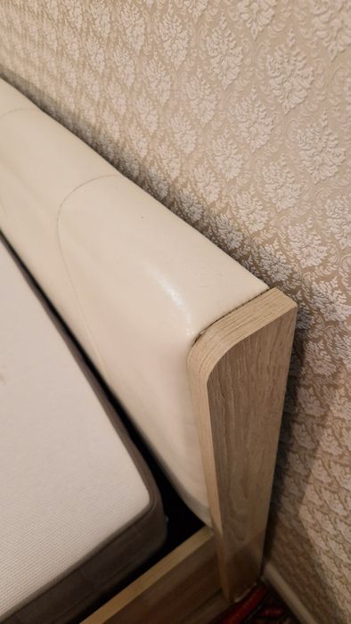 Продам кровать 1.60