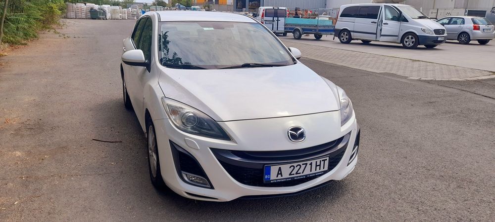 Продавам Mazda 3 2.2 Diesel на части