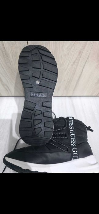 Guess Winter Puffy Ankle Boots