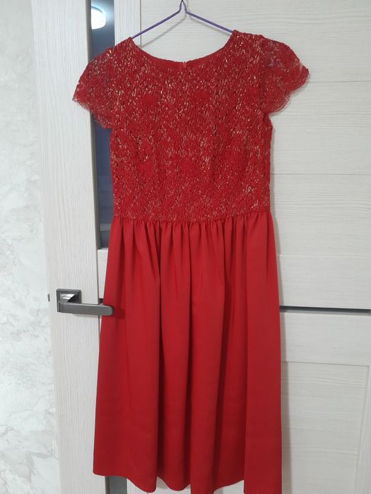 Продам платья, в хорошем состоянии