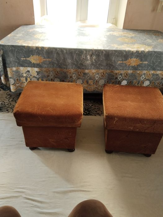 Диван уголок сотилади