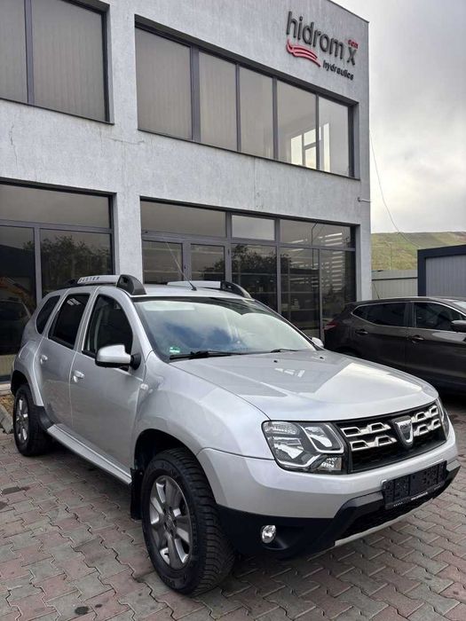 Dacia Duster 1.5 diesel, 110 CP, 4x4, Euro 5, AHK Anul fabricației: 12/2016