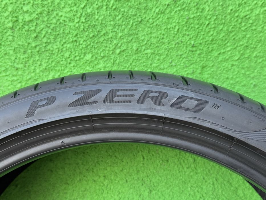 235/35/19 PIRELLI Pzero