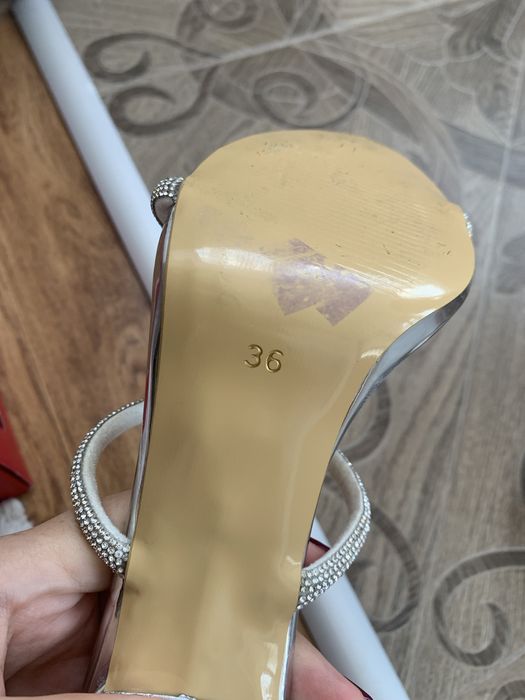 Дамски обувки