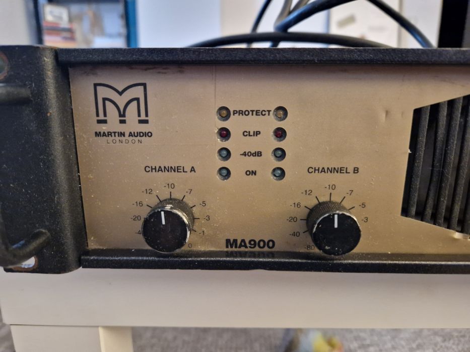 Amplificator Martin Audio MA900 by Lab Gruppen