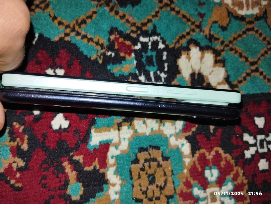 Srochna telefon sotiladi ! Huwawei Y61  va Redmi 9A