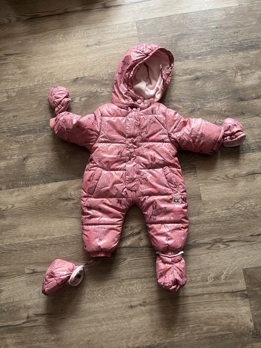 Детски космонавт чисто нов