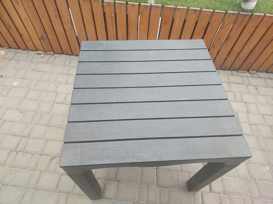 Продаём столы со стульями б/у