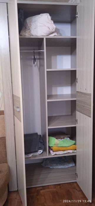 Продам шкаф срочно. 85000