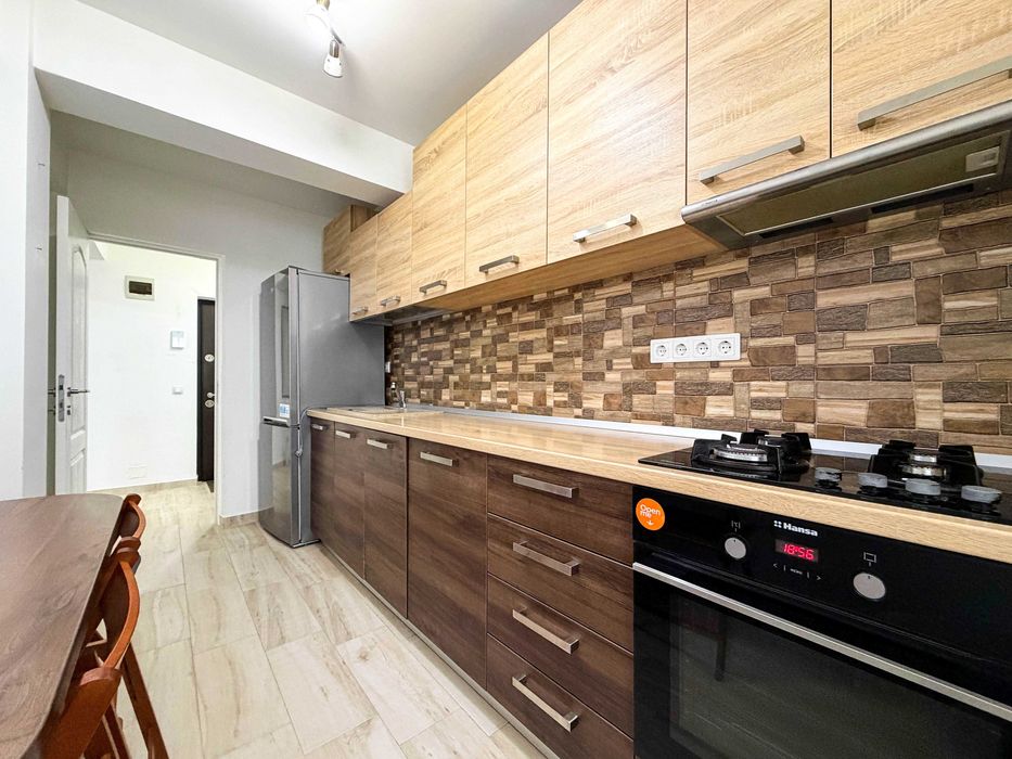 Apartament 2 camere - DECOMANDAT, parcare | zona VIVO