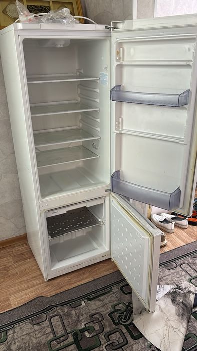 Холодильник  Beko