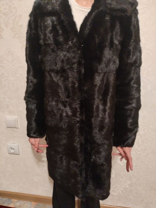 Продаю:норка шуба женские