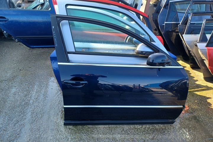USA FATA DREAPTA Volkswagen VW Passat B5.5 (facelift)