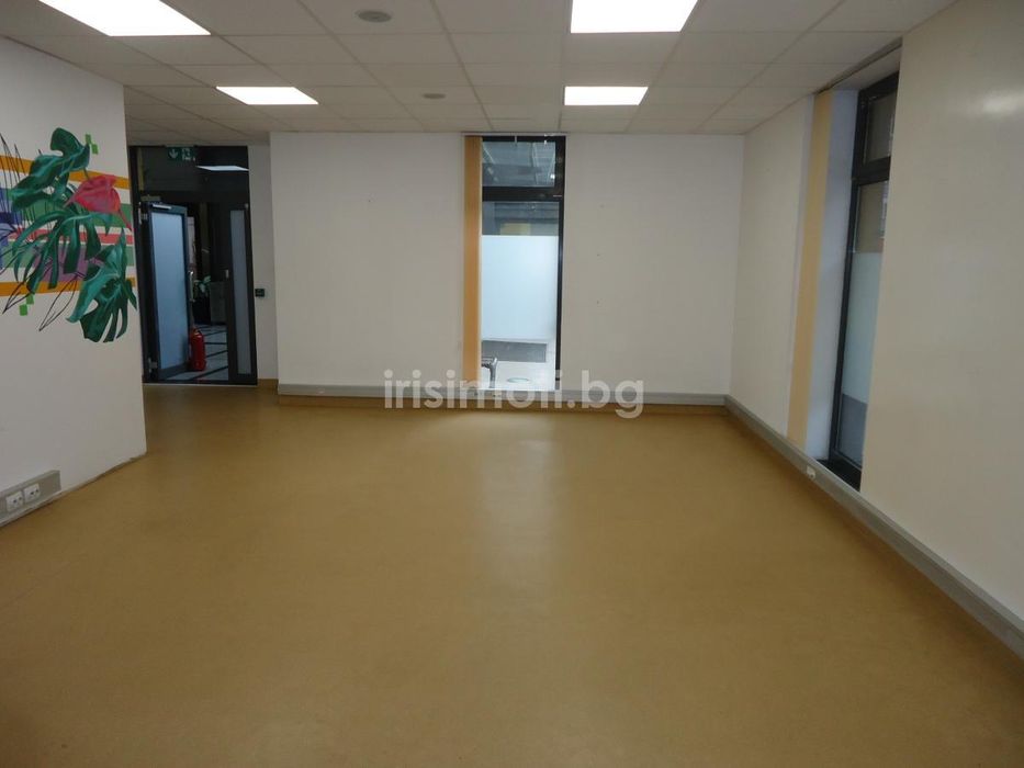 Дава се под наем Офис в София, Център - 95 кв.м за 1235 € - Снимка #3