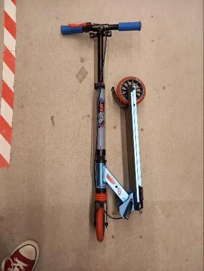 Trotinetă cu Suspensie şi Frână pe Ghidon Mid - (SecondHand) Decathlon