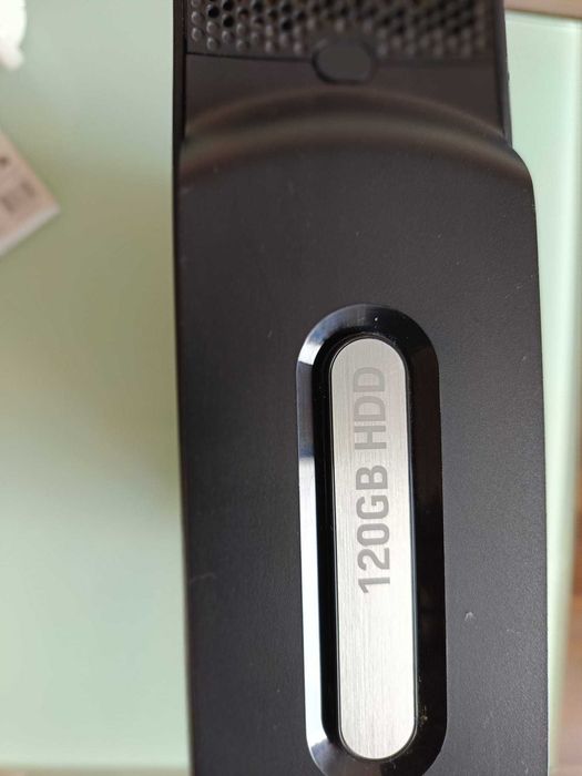 Xbox 360 със сензор Kinect