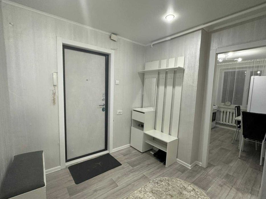 Продам квартиру р-н ЖД больницы 2 ком