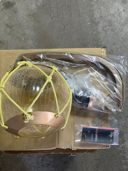 Продам бра светильники