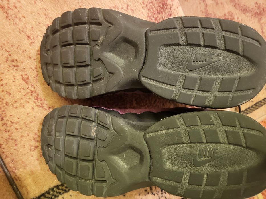 Nike air оригинални за момиче