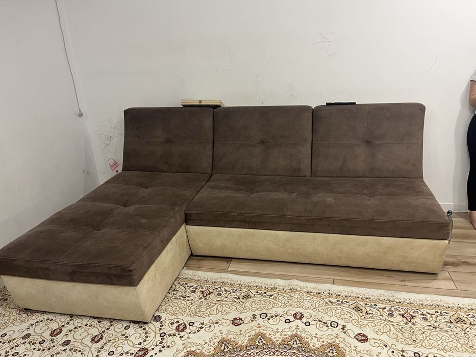 Продам угловой диван