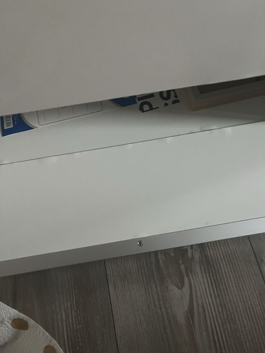 Comoda de tv alba lucioasa