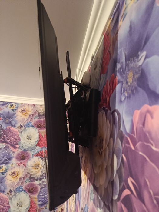 Продаётся телевизор фирмы Yasin