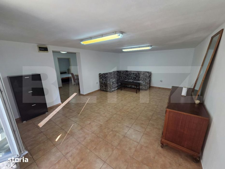 Apartament de inchiriat cu 3 camere, open space - Bradet