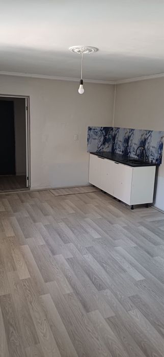Сдам 2 комнатную квартиру