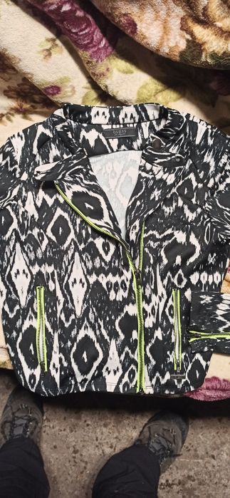 Guess bluza geaca XS primavara - vara