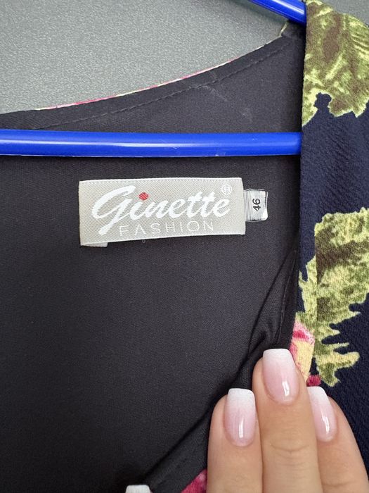 Rochie Ginette potrivita pt marimea L