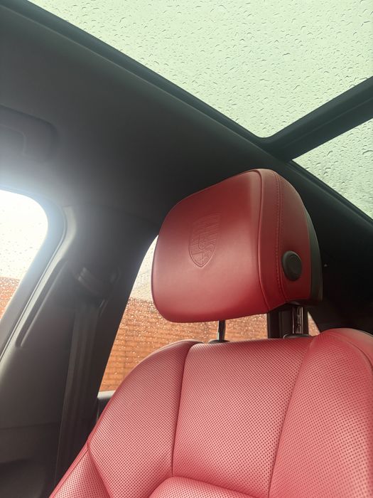 Porsche macan S 75.000 km