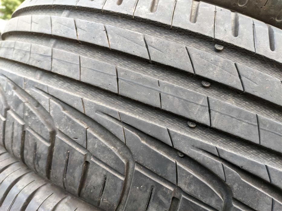 4бр Летни гуми 215 60 17 - Uniroyal - DOT 2023