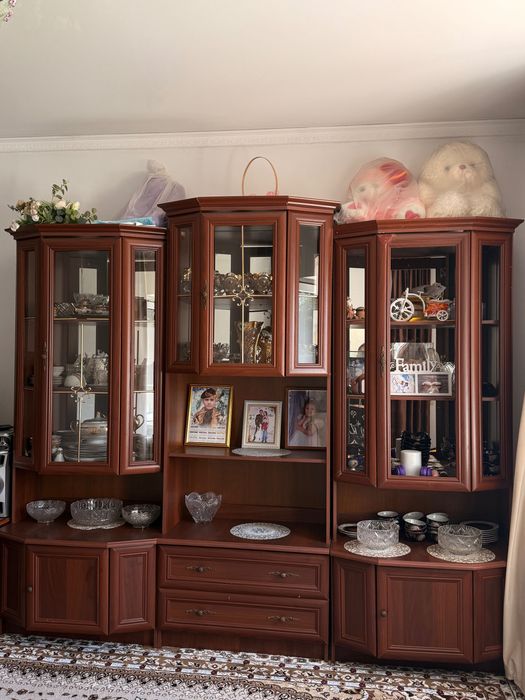 Продам стенку срочно