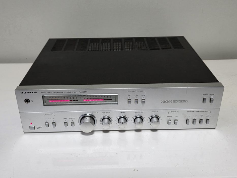 Telefunken RA 200 high speed integrated amplifier