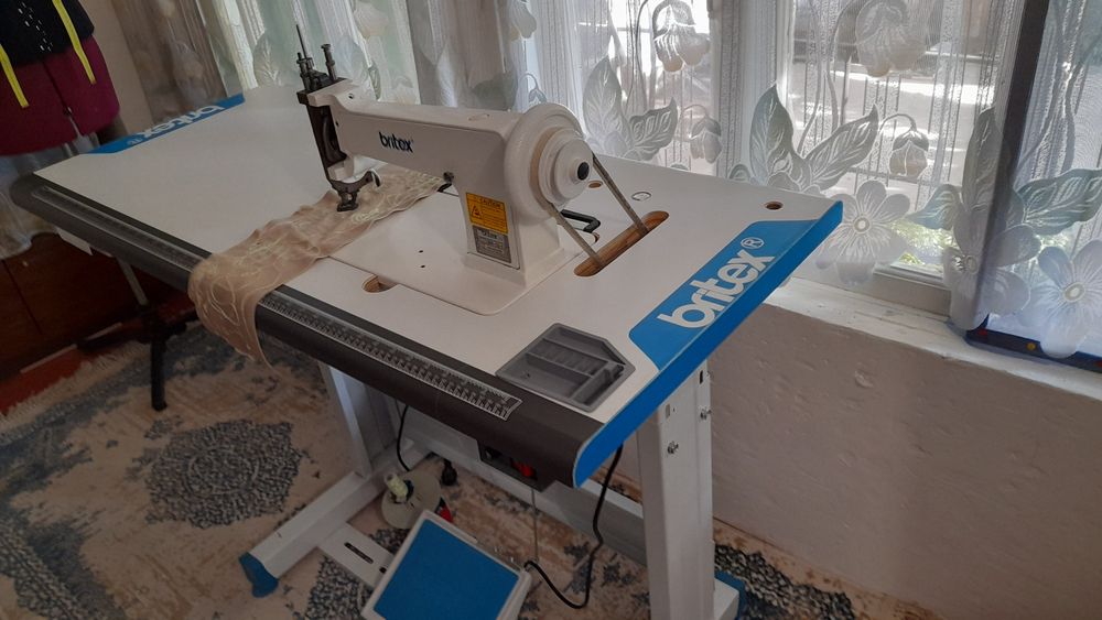 Тамбурная машинка. Швейная машина тамбурная МВ 50. Швейная машина для тамбурного шва.