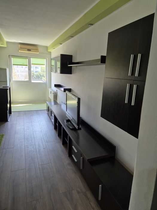 Garsonieră de inchiriat calea București