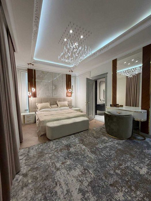 4-комн. в "Банковском доме", 180 м², центр, полностью укомплектована `