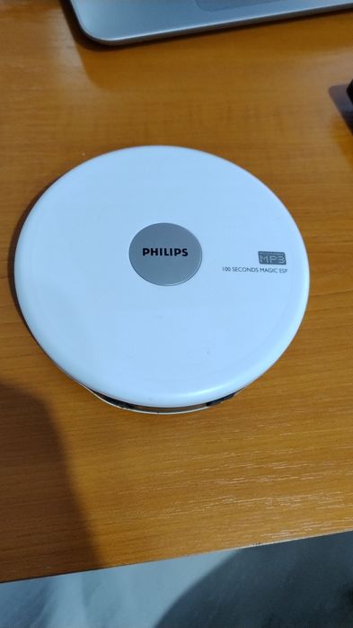 DVD player LG și walkman cd Phillips