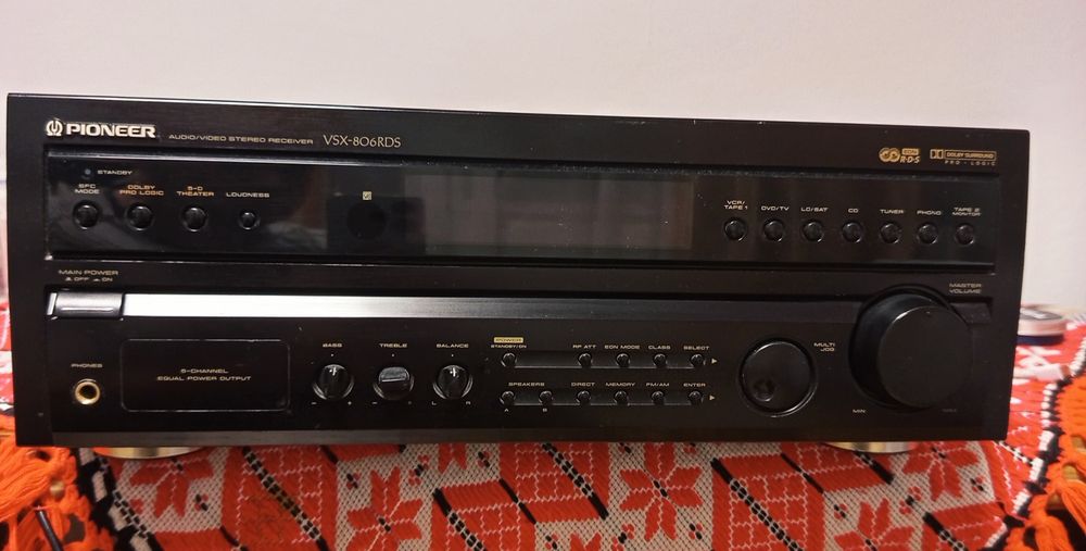 Amplituner pioneer vsx 806 rds