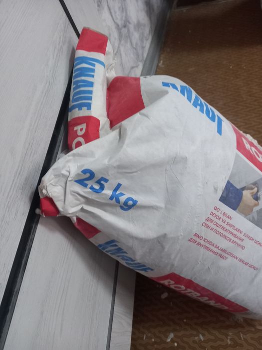 Продаётся ротбанд.  Один мешок, 25 кг. Не открывали, целый.