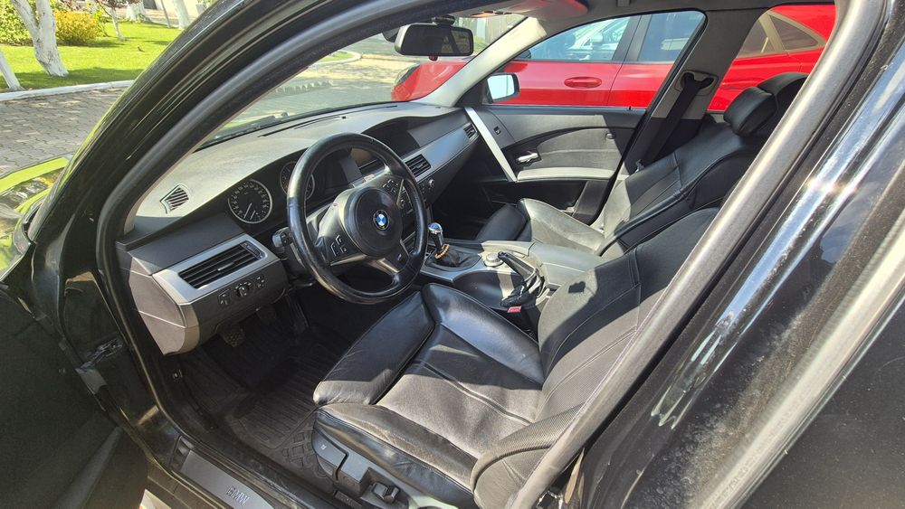BMW E60 523i manual 6 trepte 107.000 km M-Pachet din fabrica