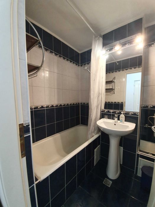 Garsoniera de inchiriat, zona Casa Armatei