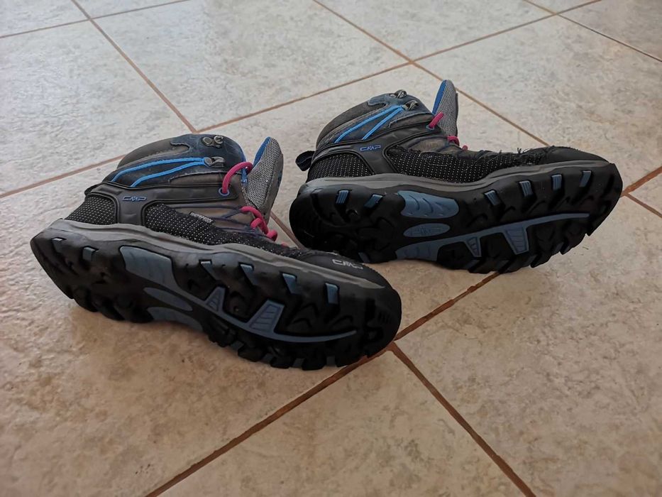 Туристически обувки CMP - 40 номер