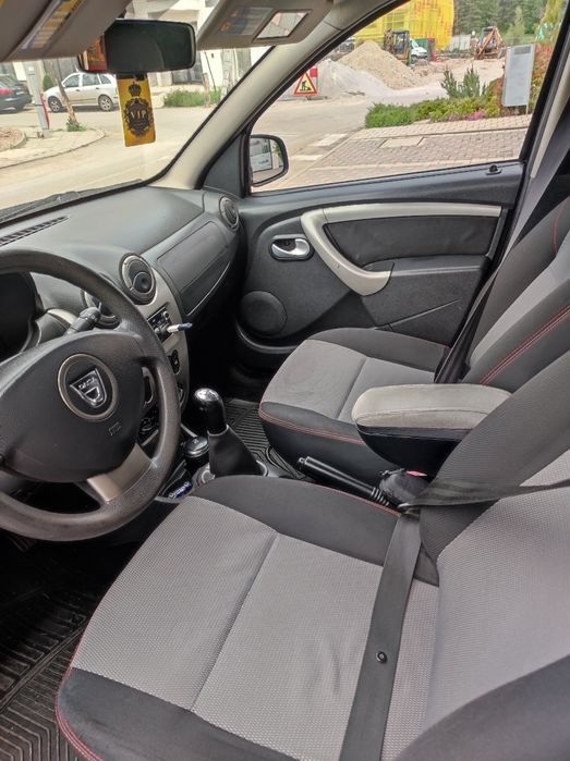 Dacia Duster 1.6i бензин/газ