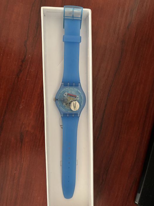 Часовник-Swatch Originals Gent – “Vassily Kandinsky – Bleu de ciel”