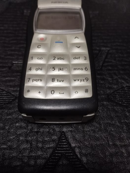 Assalom alekum Telefon Sotiladi Original Nokia 1100